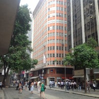 รูปภาพถ่ายที่ Shopping Vertical โดย Leandro P. เมื่อ 10/30/2012