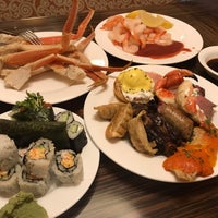 Photo taken at The Buffet at Bellagio by Steven C. on 1/1/2019