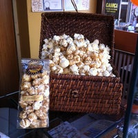 3/5/2013 tarihinde Tonguç A.ziyaretçi tarafından Corna Popcorn'de çekilen fotoğraf