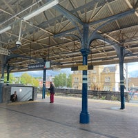 Photo taken at Warrington Bank Quay Railway Station (WBQ) by Rashed 🩺 on 9/29/2022