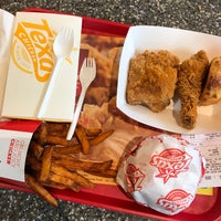 Photo taken at Texas Chicken by MapLe on 12/23/2016