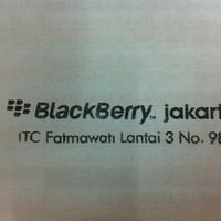 Foto tomada en Blackberry Jakarta  por Vincent B. el 2/1/2013