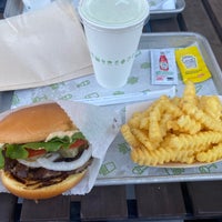 Photo taken at Shake Shack by hideo54 on 6/25/2023