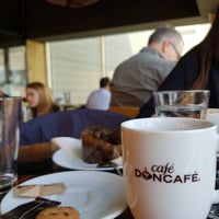 รูปภาพถ่ายที่ Doncafé โดย Cem เมื่อ 4/9/2018