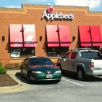 Photo taken at Applebee&amp;#39;s Grill + Bar by Mr C. on 9/21/2012
