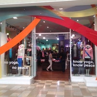 lululemon boca mall