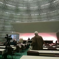3/18/2016에 Christophe D.님이 Espace Niemeyer에서 찍은 사진