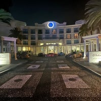 Photo taken at Palazzo Versace by Patrick K. on 10/21/2022