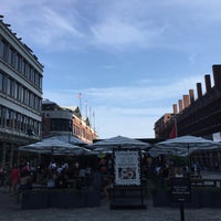 Photo taken at South Street Seaport Mall by Lauren on 8/2/2019