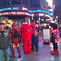 Photo taken at Times Square Hot Bagels by Jerry C. on 10/23/2012