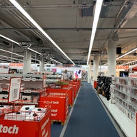 Foto scattata a MediaMarkt da Wayne il 8/3/2019