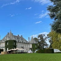 Photo taken at Chateau de la Hulpe by Julia on 10/29/2023