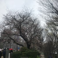 Photo taken at 四谷見附北交差点 by PECO on 3/23/2020