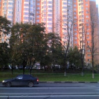 Photo taken at Остановка «Улица Цюрупы» by George S. on 9/28/2012