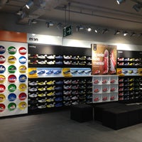 adidas Store - Hackenviertel - 4 tips from 507 visitors