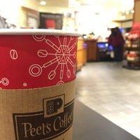Photo taken at Peet&amp;#39;s Coffee &amp;amp; Tea by Lim C. on 12/2/2016