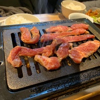 Photo taken at 焼肉 富士家 青山店 by izmister on 4/26/2019