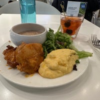 Photo taken at The Centurion Lounge by American Express by Jerry H. on 5/7/2023