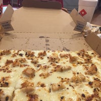 Photo taken at Domino&amp;#39;s Pizza by Aaron L. on 11/29/2016