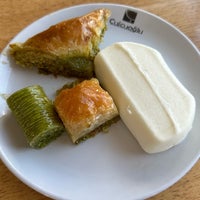 Photo taken at Çulcuoğlu Restaurant by ♯ 𝓚𝓐𝓡𝓐 ° ¹ on 8/15/2023