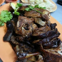 Photo taken at Tai Dong Teochew Braised Duck Rice by Ryan S. on 10/13/2012