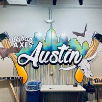 Снимок сделан в Urban Axes Austin пользователем Mingyu L. 10/20/2022