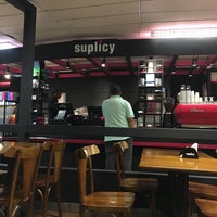 Photo taken at Suplicy Cafés Especiais by Bárbara M. on 3/12/2017