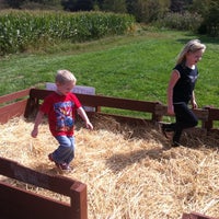 Photo taken at Butterhof&#39;s Shady Brook Farm by Joe on 9/22/2012