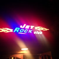 Foto tirada no(a) Jet Rock Club por Velislav I. em 10/26/2012