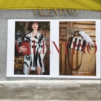 Photo taken at Valentino by م on 8/22/2018