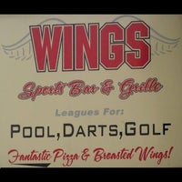 รูปภาพถ่ายที่ Wings Sports Bar &amp;amp; Grille โดย Wings Sports Bar &amp;amp; Grille เมื่อ 2/11/2014