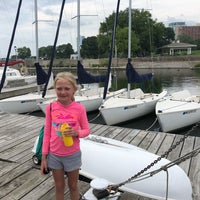 Foto tomada en Milwaukee Yacht Club  por Mindy O. el 8/9/2018