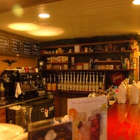 Foto scattata a Wunderbar Coffee and Crepes da Wunderbar Coffee and Crepes il 8/29/2014