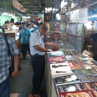 Photo taken at ตลาดพระวงเวียนเล็ก by Nui P. on 12/27/2012