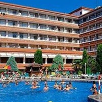 Photo taken at Hotel Esplendid by Yasemin Ş. on 7/9/2016