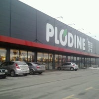 Photo taken at Plodine by Sinisa V. on 12/21/2012