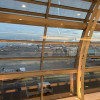 Photo taken at Gate 56 by プーパパ 真. on 2/5/2023