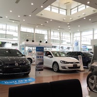 Photo taken at Volkswagen 東名横浜 by Adjani on 9/27/2015