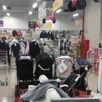 Photo taken at Lojas Americanas by Jêffêrsøn M. on 5/31/2013