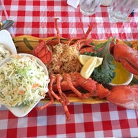 Foto scattata a Lobster Pot Restaurant da William B. il 9/27/2015