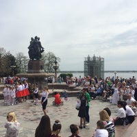 Photo taken at Фонтан «Искусство» by Andrey F. on 5/9/2018