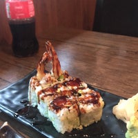 Photo taken at Maguro by Whennoufeats on 8/16/2018