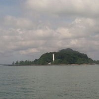 Photo taken at Pulau Merambong, Gelang Patah by Zain A. on 12/19/2012