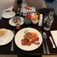 9/28/2019에 Choco 5.님이 Regency Club Lounge에서 찍은 사진