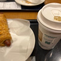 Photo taken at Starbucks by ぽんた on 1/22/2023