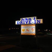 Photo taken at John&amp;#39;s Drive-In by Amanda D. on 6/18/2022