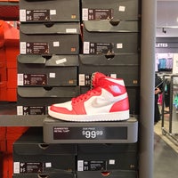 Tulare Outlet Center Magasin d usine a Tulare