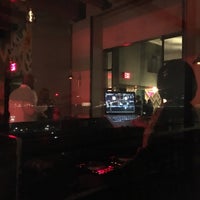 Foto diambil di Plunge Rooftop Bar &amp;amp; Lounge oleh 𝒔𝒑𝒆𝒓𝒂𝒏𝒛𝒂 ♥️ pada 2/24/2019