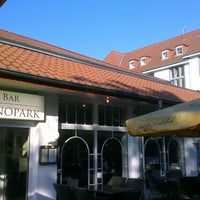 Das Foto wurde bei Restaurant, Café, Bar &amp;amp; Tanzlokal am Kasinopark, Kreis Osnabrück von Roman I. am 9/3/2014 aufgenommen
