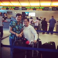 Photo taken at Philippine Airlines Check-in by Al A. on 9/22/2014